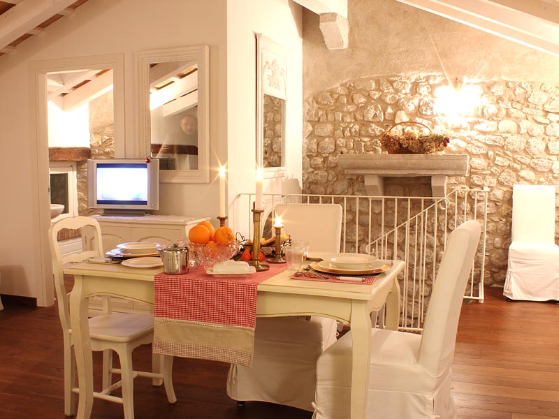 Residenza Dei Tolomei Albergo Polcenigo - Cicloturismo running diving kayak hang gliding e golf